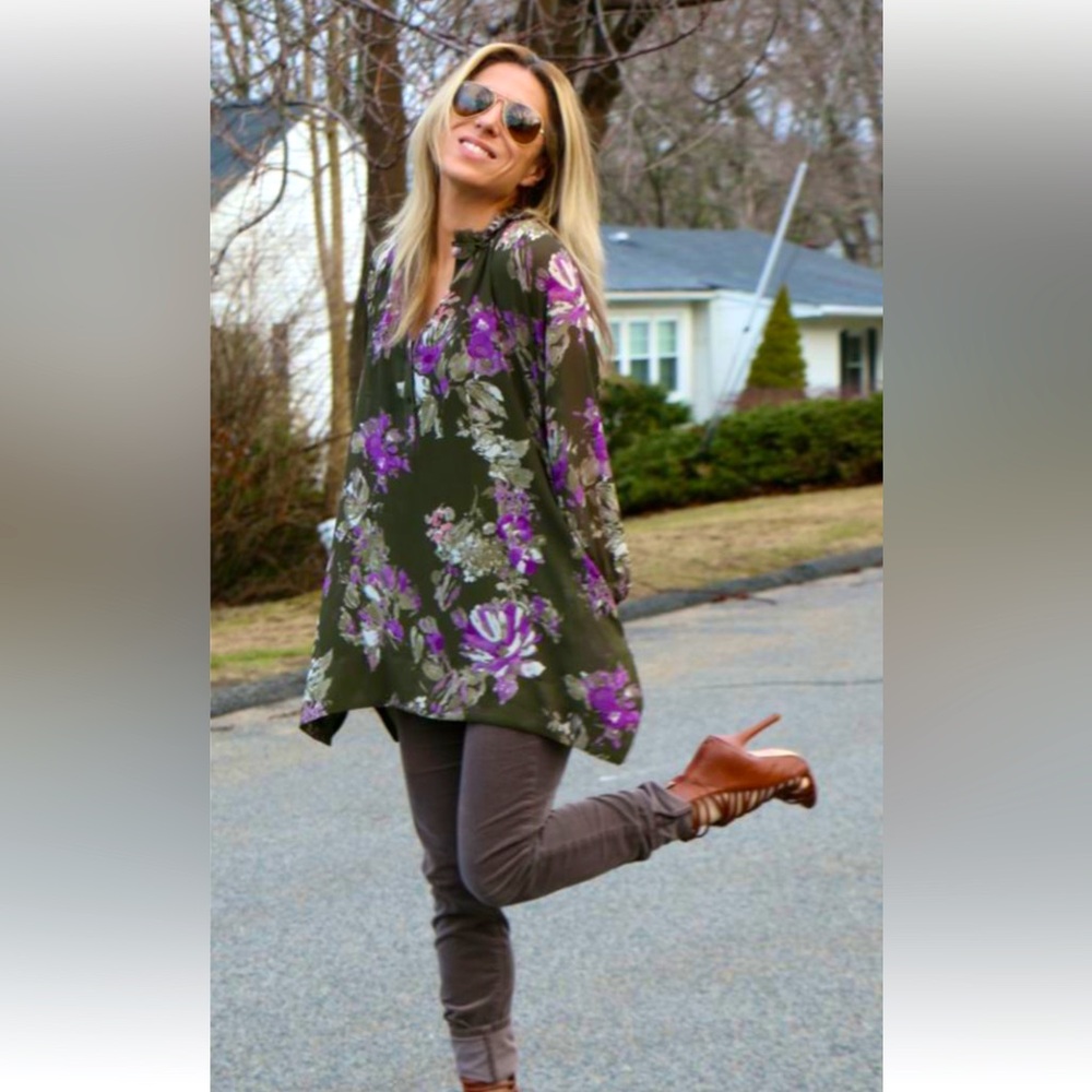 Sz M Lauren Conrad Olive Green & Purple Floral Sheer Tunic & Tank